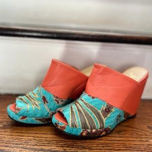 Zeyzani leather embroidered wedge